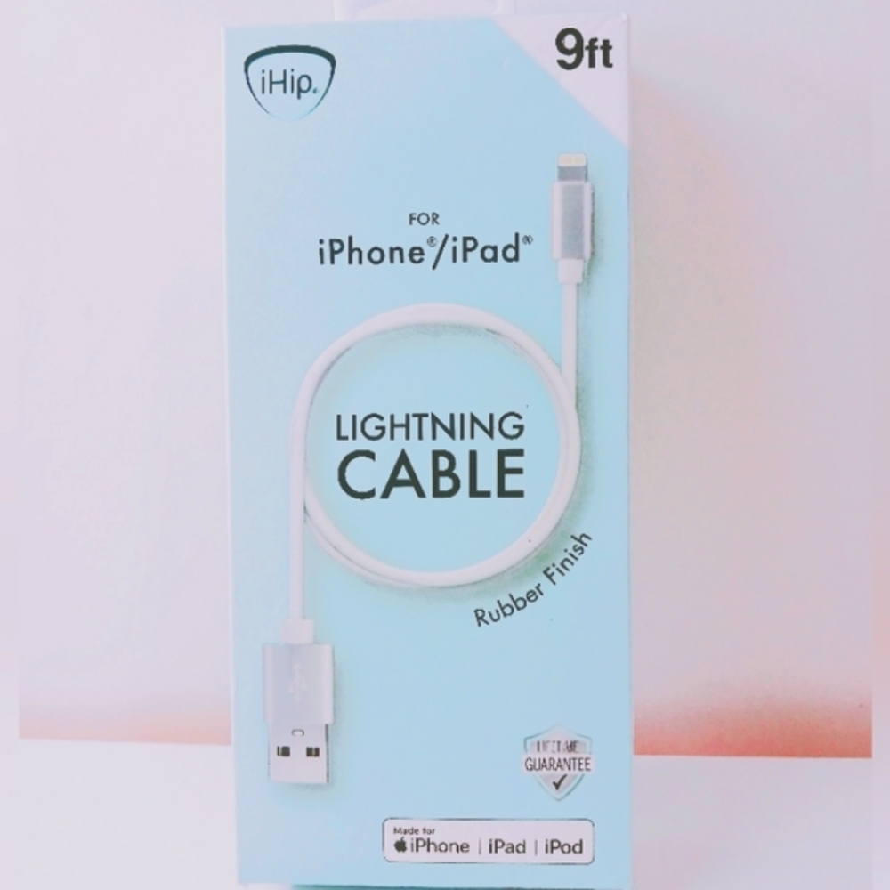 iHip IPHONE / ipad Lightning Cable 9ft NEW